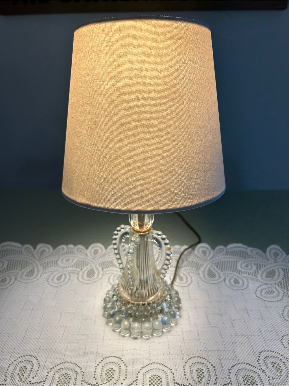 Crystal Beaded Glass Table Lamp with sparkling Shade H 17 in